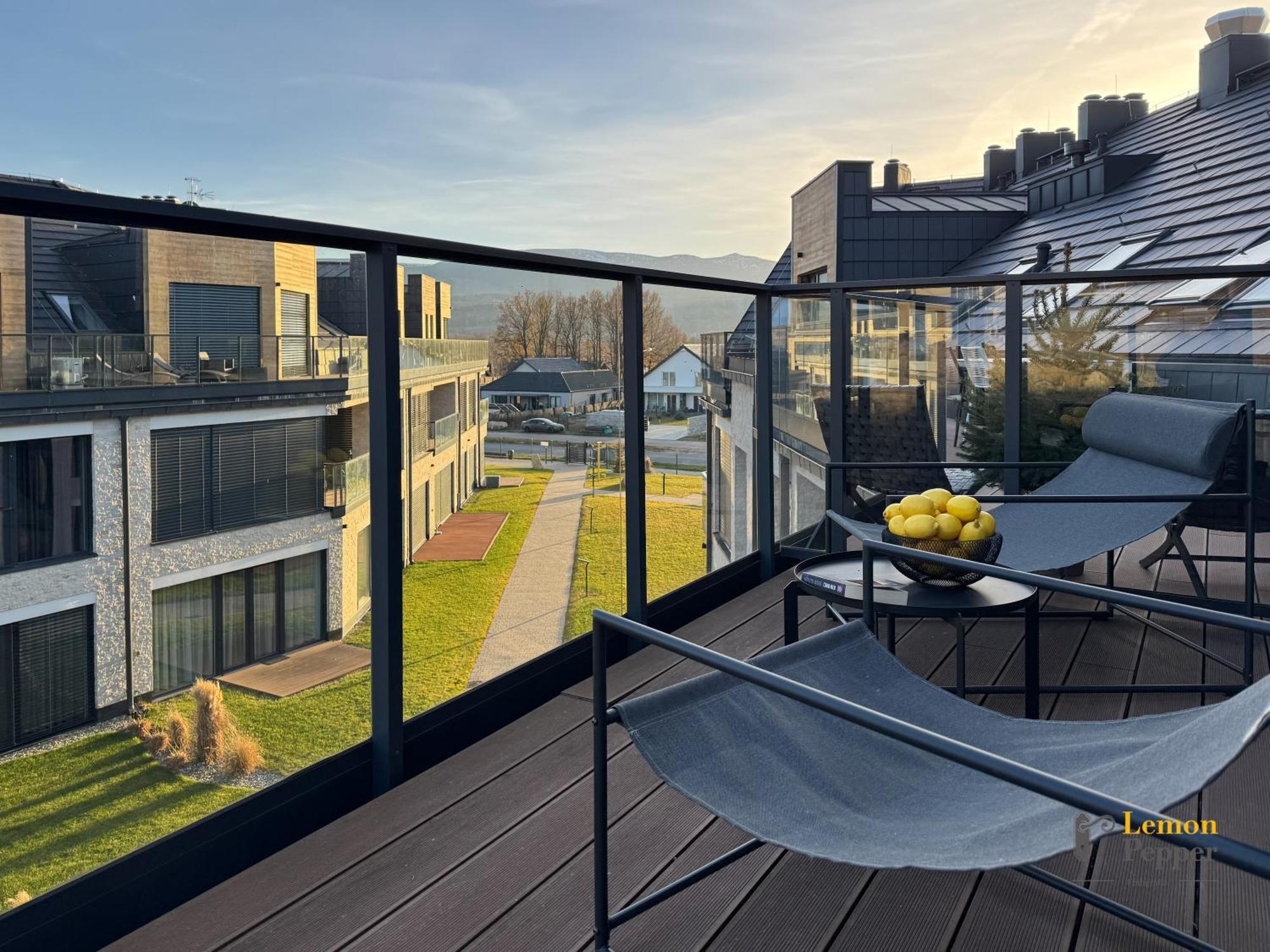 Apartament Krzysztofa Bochusa 옐레니아구라 외부 사진