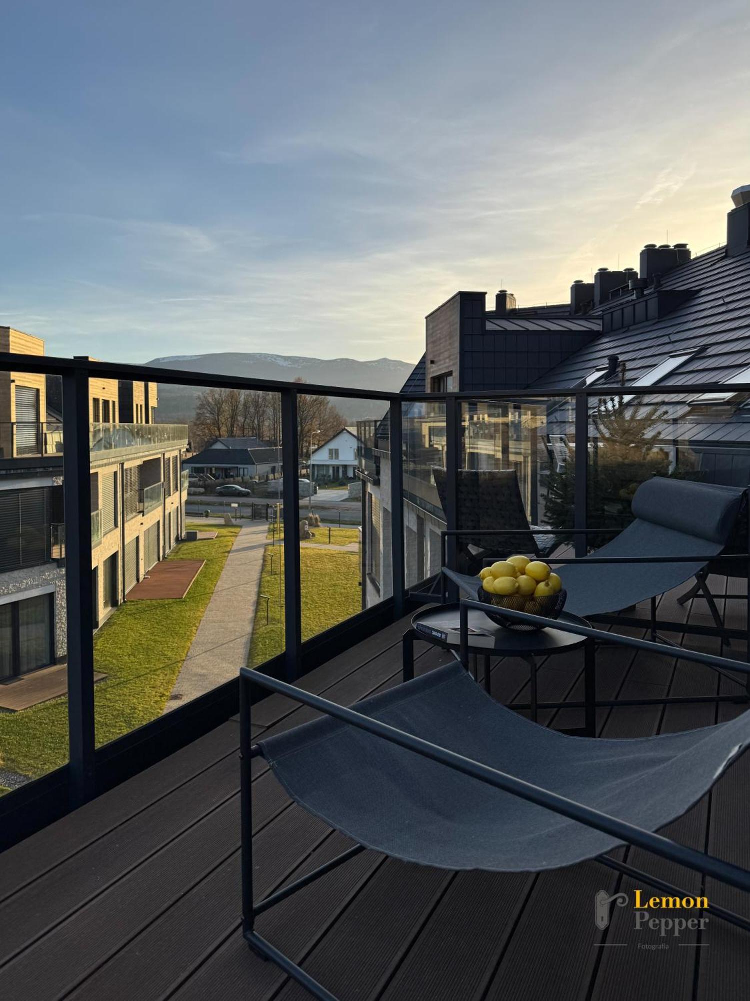 Apartament Krzysztofa Bochusa 옐레니아구라 외부 사진