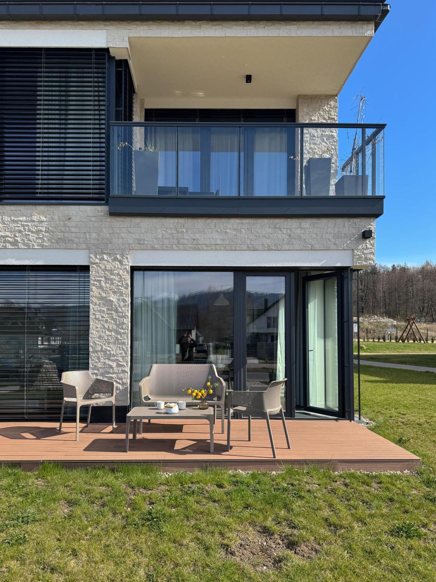 Apartament Krzysztofa Bochusa 옐레니아구라 외부 사진
